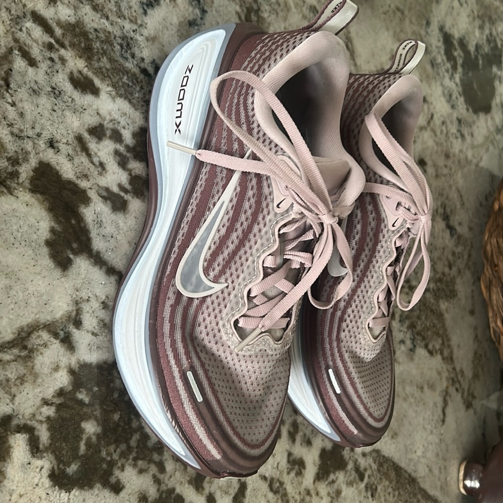 Nike Vomero Plus running shoes
